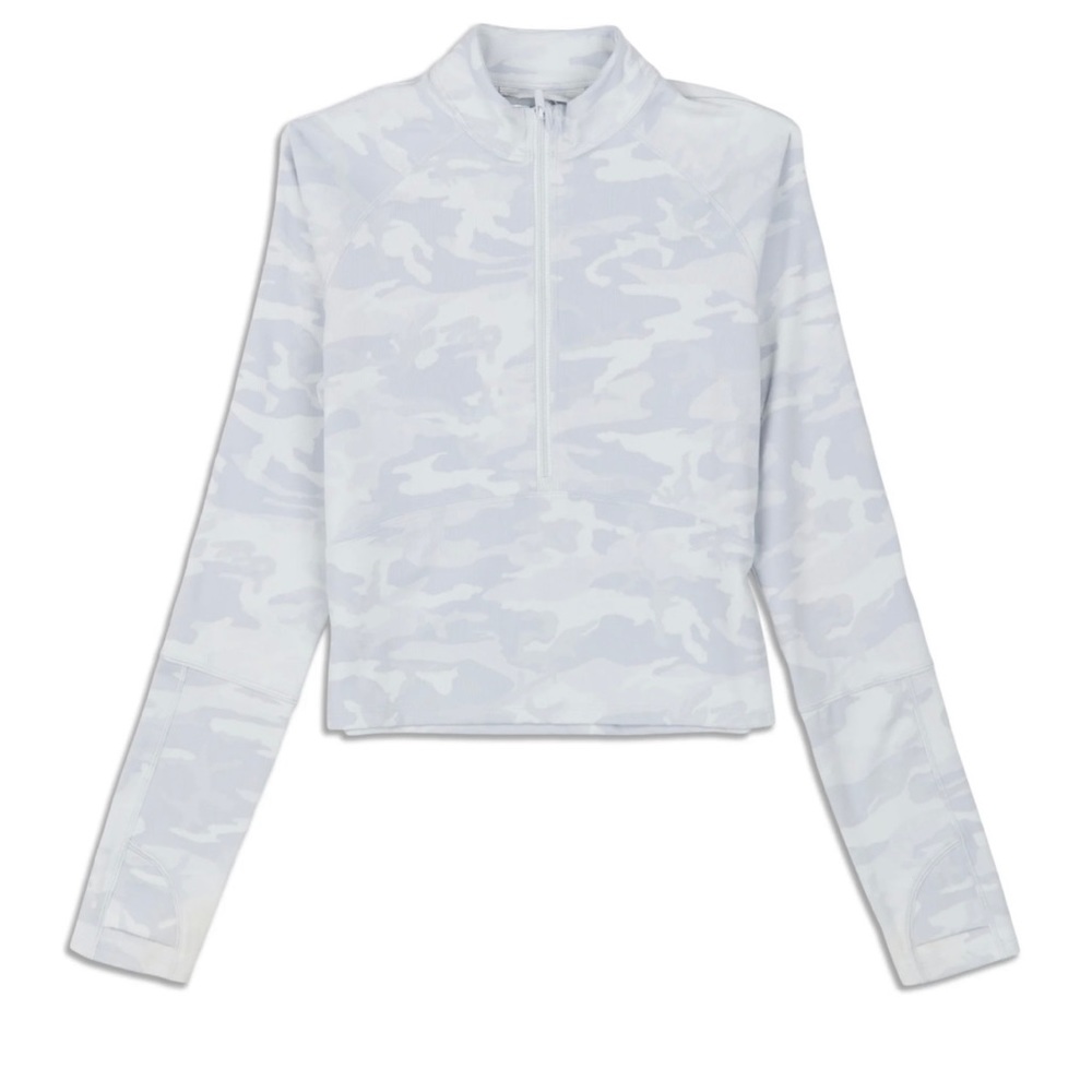 Lululemon long sleeve camo long sleeve crop top.